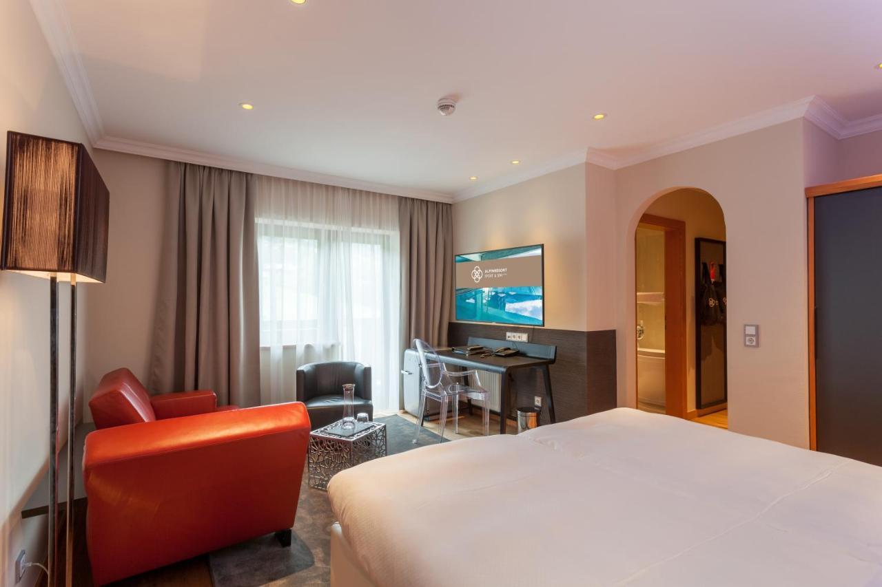 Alpinresort Valsaa - Sport & Spa Saalbach-Hinterglemm Kültér fotó