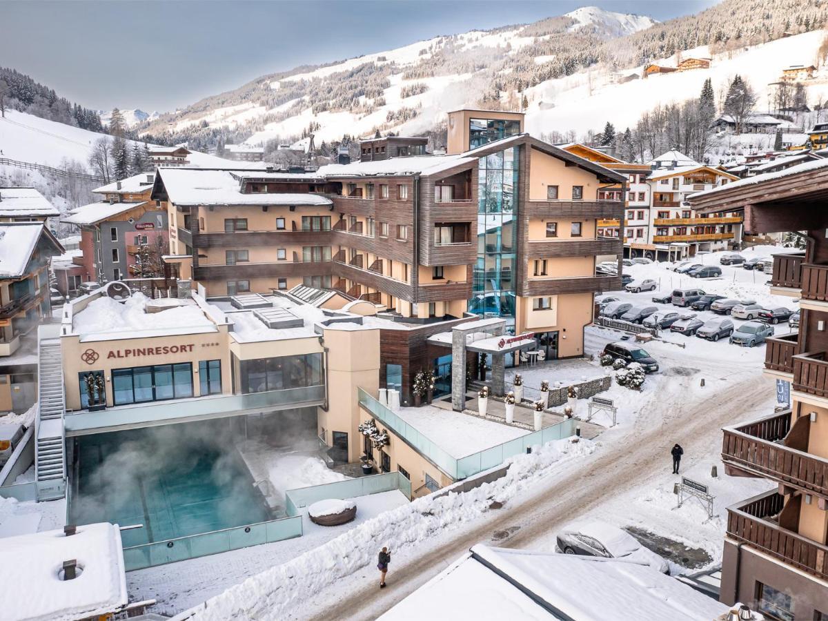 Alpinresort Valsaa - Sport & Spa Saalbach-Hinterglemm Kültér fotó