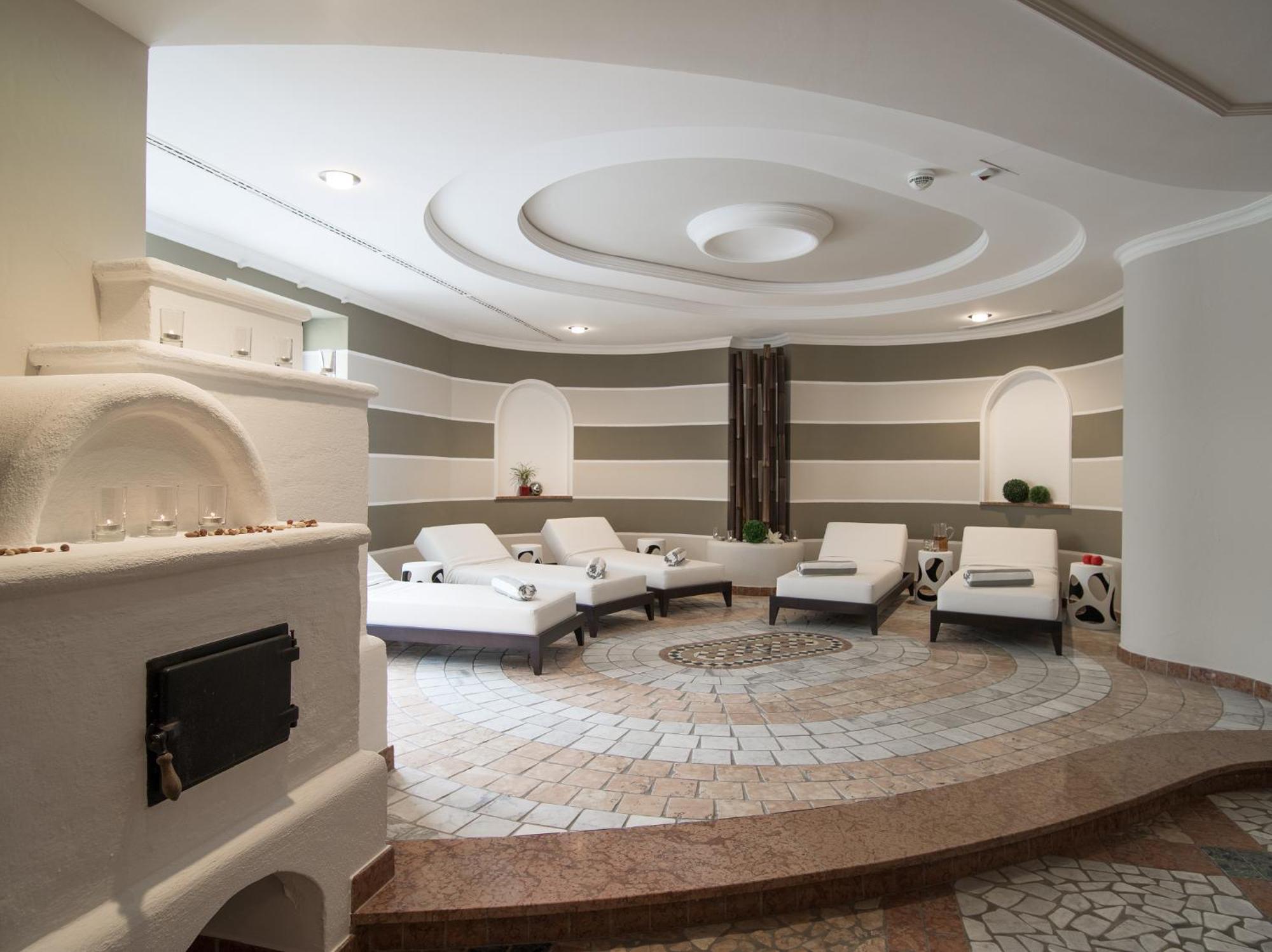 Alpinresort Valsaa - Sport & Spa Saalbach-Hinterglemm Kültér fotó