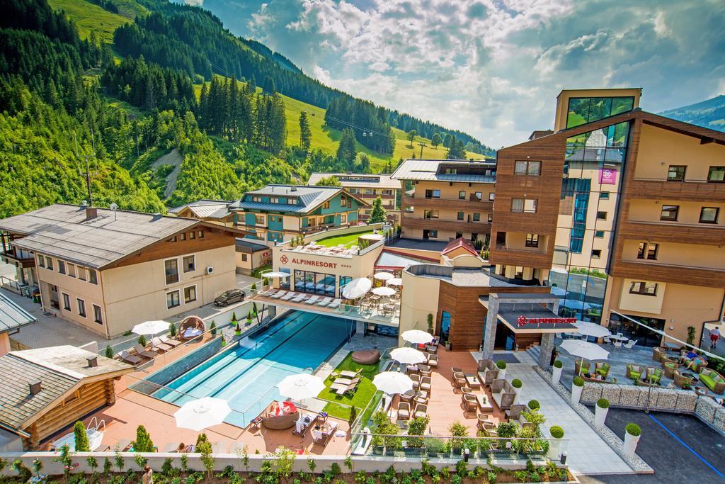 Alpinresort Valsaa - Sport & Spa Saalbach-Hinterglemm Kültér fotó